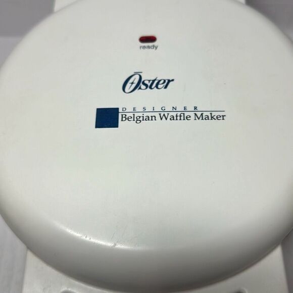 Vtg Oster Designer Belgian Waffle Maker 3677 White/Round TESTED - Picture 2 of 7